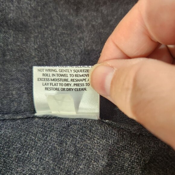 Eileen Fisher Petite Grey 100% Merino Wool Open Front Cardigan Women's Size PL - Picture 12 of 14